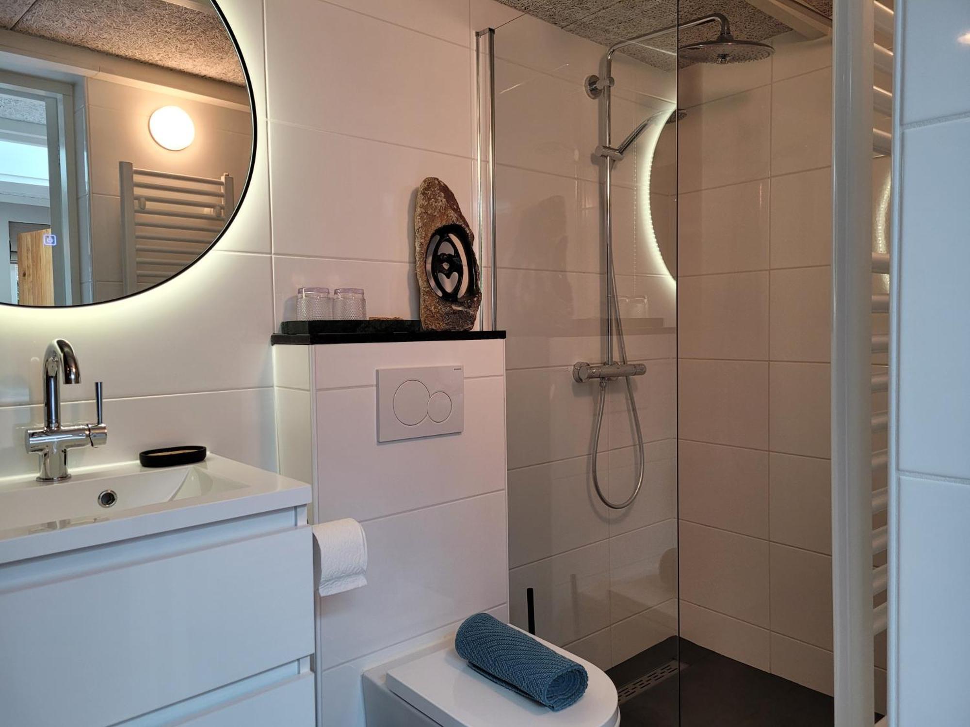 Tiny Villa De Haas Met Infraroodsauna Egmond aan Zee Ngoại thất bức ảnh