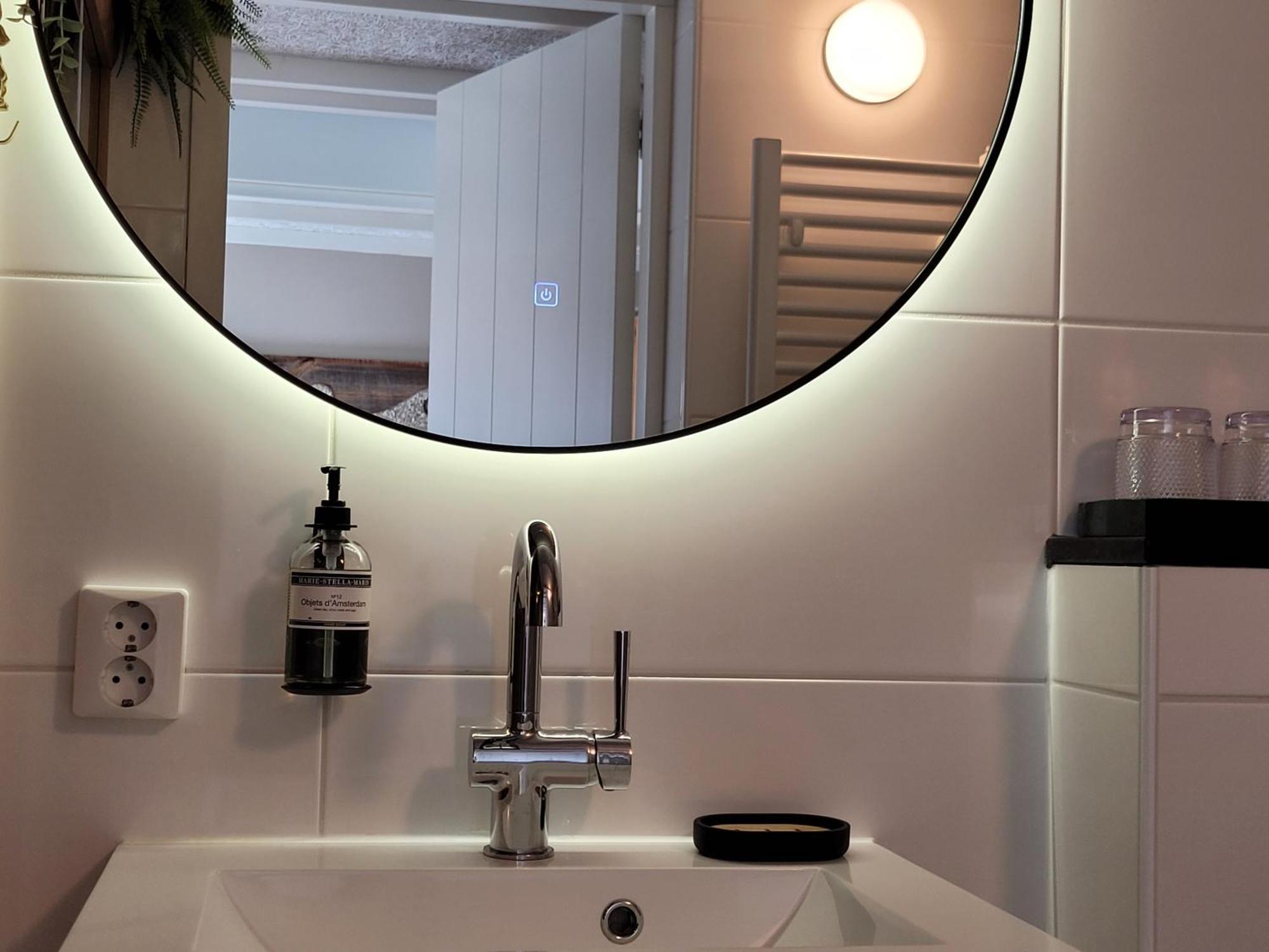 Tiny Villa De Haas Met Infraroodsauna Egmond aan Zee Ngoại thất bức ảnh