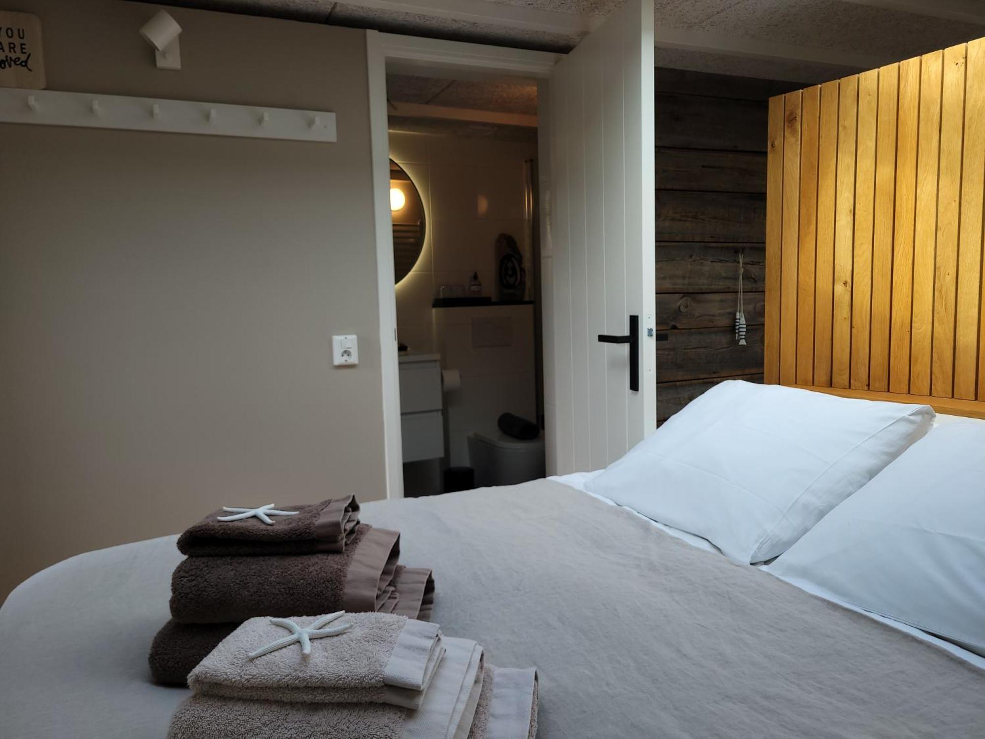 Tiny Villa De Haas Met Infraroodsauna Egmond aan Zee Ngoại thất bức ảnh