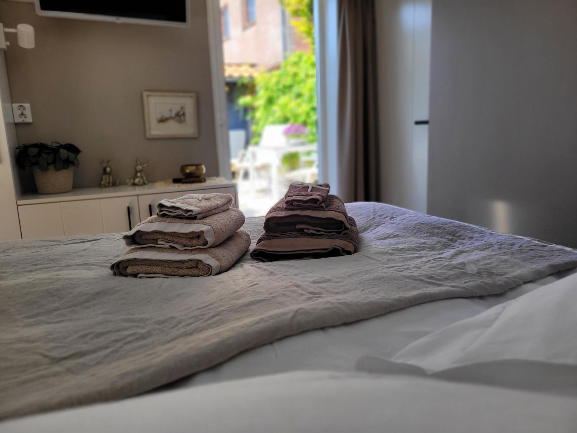 Tiny Villa De Haas Met Infraroodsauna Egmond aan Zee Ngoại thất bức ảnh